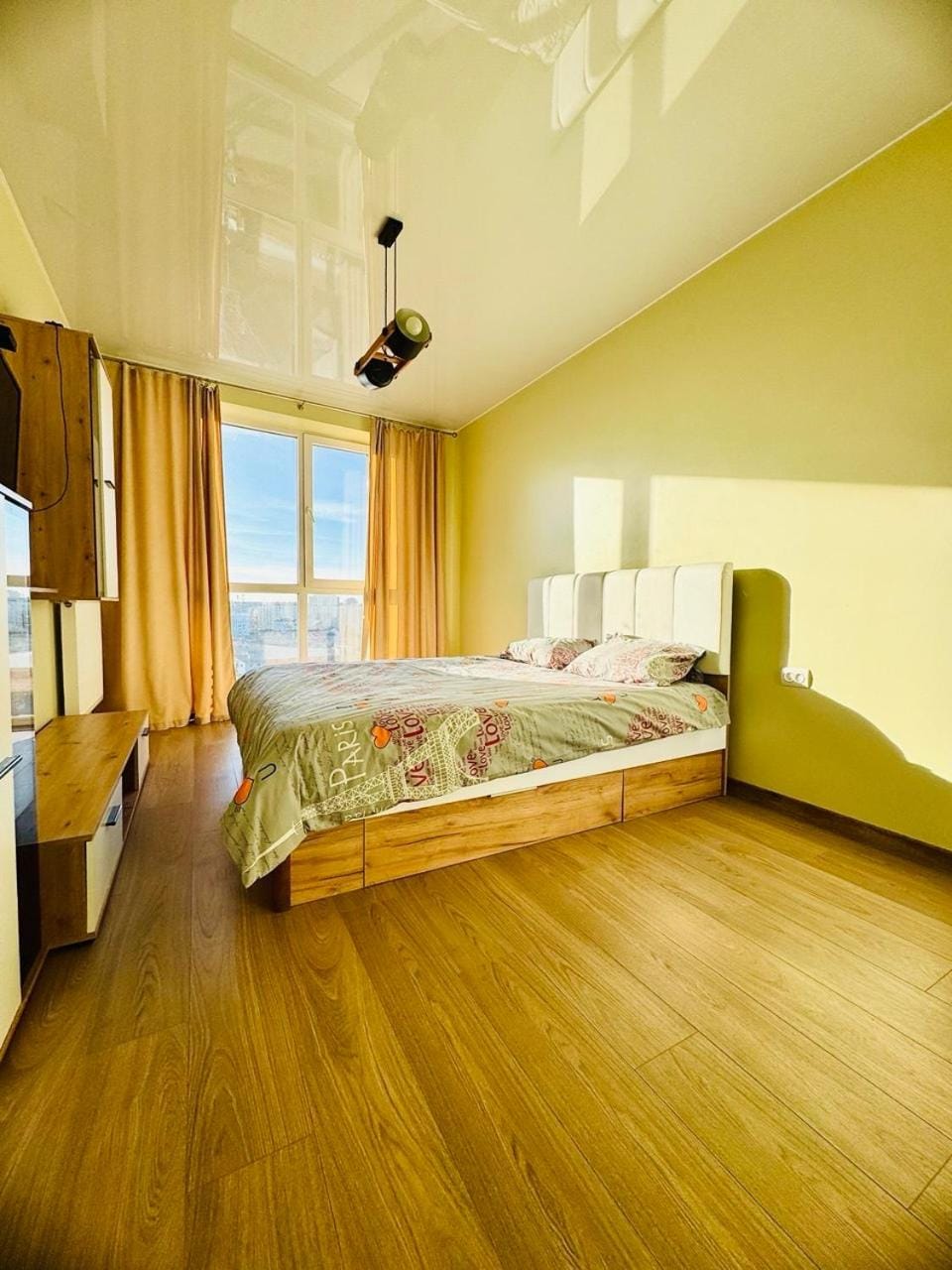 Панорама Apartment in Lviv