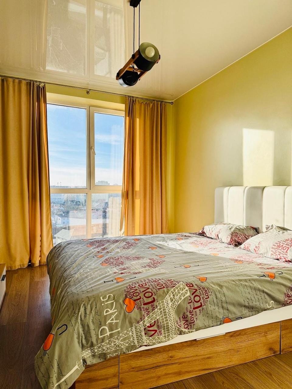 Панорама Apartment in Lviv
