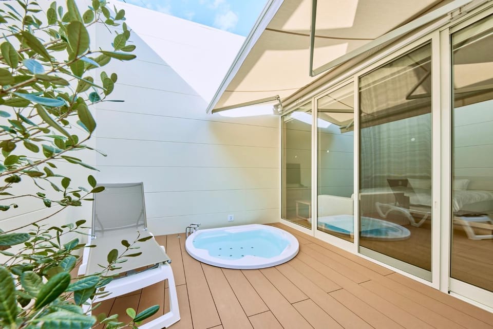 Day, Balcony/Terrace
