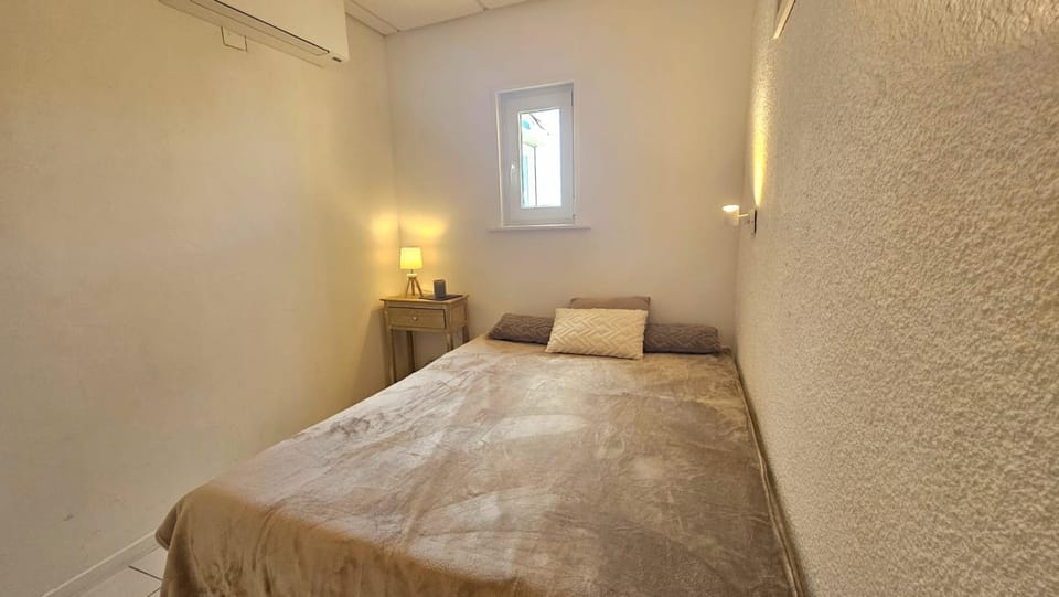 Appartement climatisé proche du Marina et plage Apartment in Le Barcarès