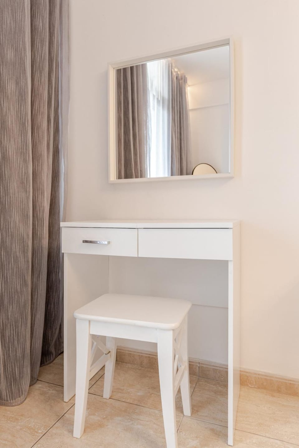 Seaside View 1-bedroom apartment! Apartment in Larnaca