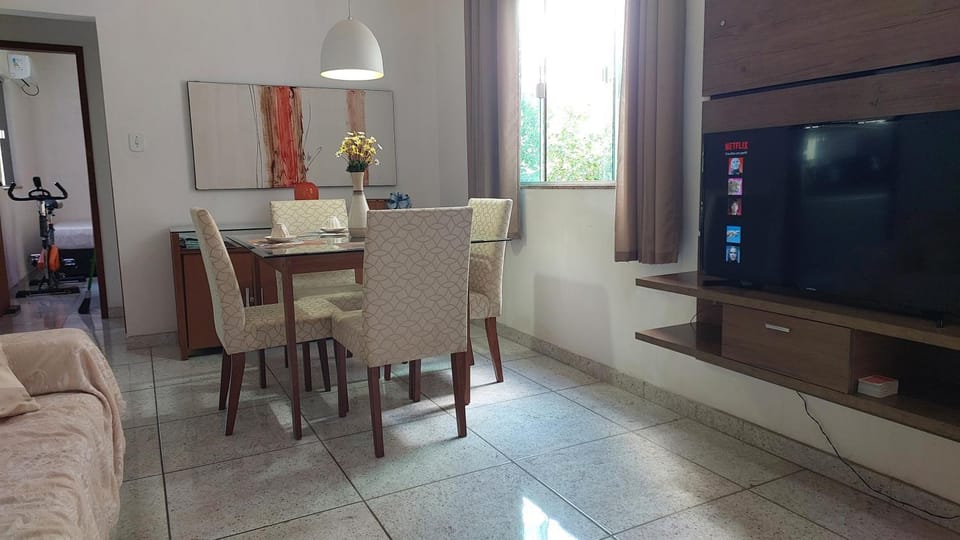 Apto amplo 2 quartos na Ilha dos Araújos 114 m2 Apartment in Governador Valadares