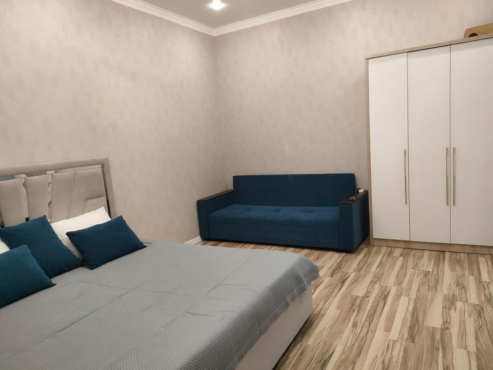 однокомнатная квартира в центре левого берега Apartment in Kazakhstan