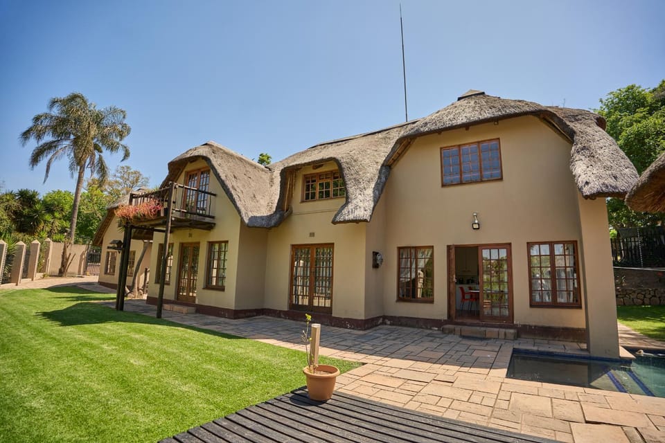 Property building, Garden view