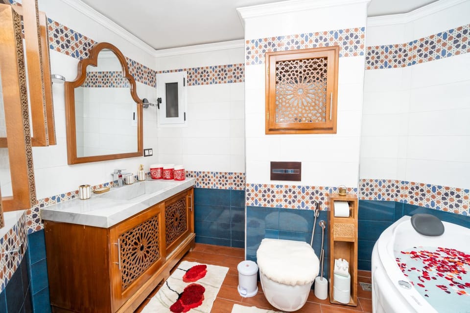 Toilet, Bathroom