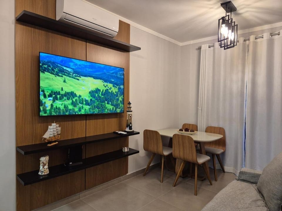 TV and multimedia, Living room, Dining area, air conditioner
