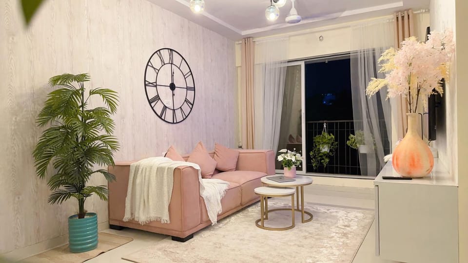 Veera Desai Road Apartment in Mumbai