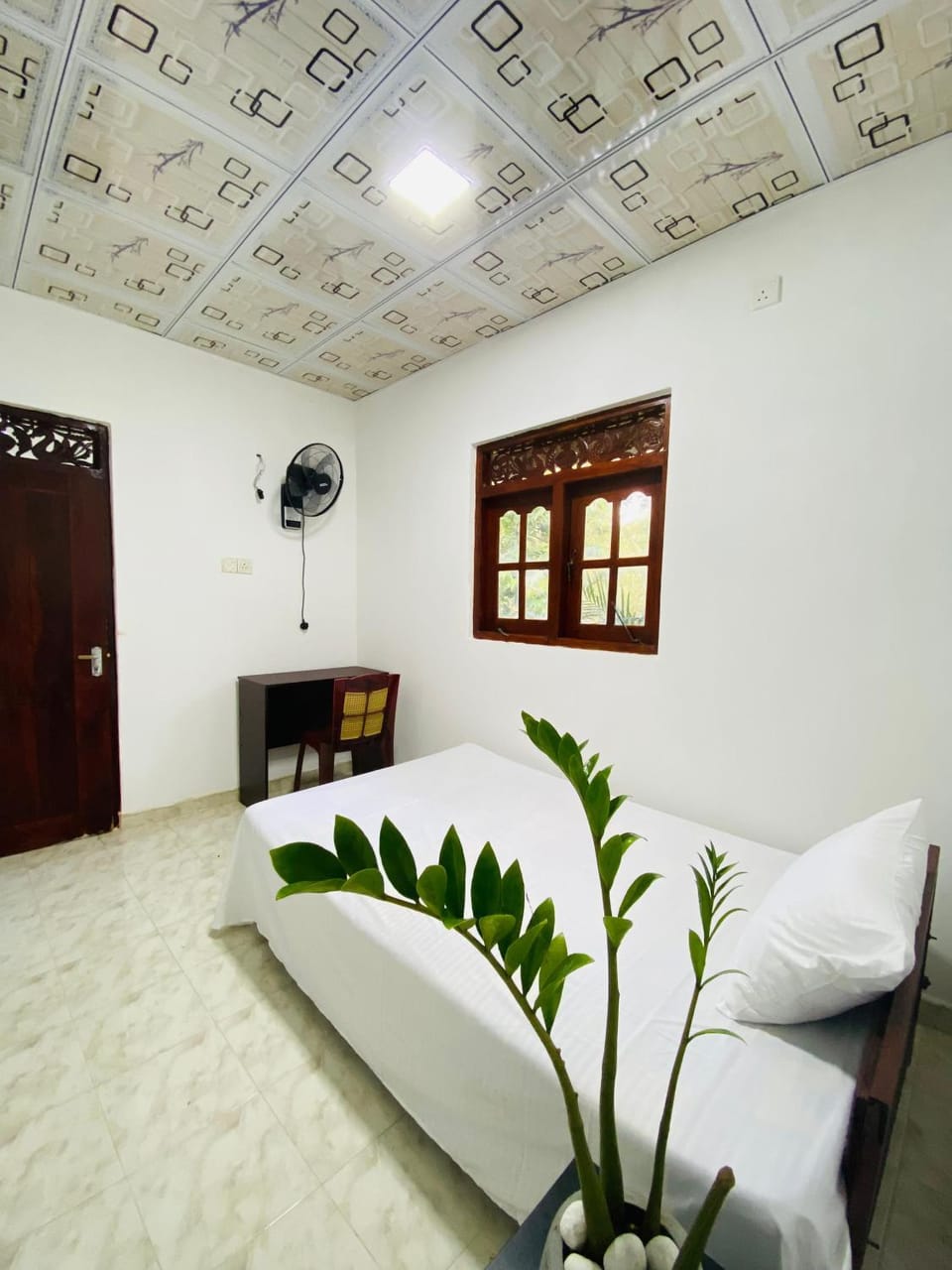 Bed, Photo of the whole room, Bedroom, air conditioner