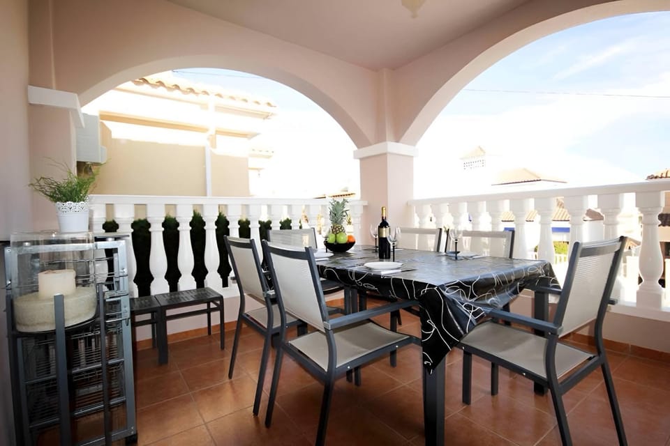 Patio, Sunrise