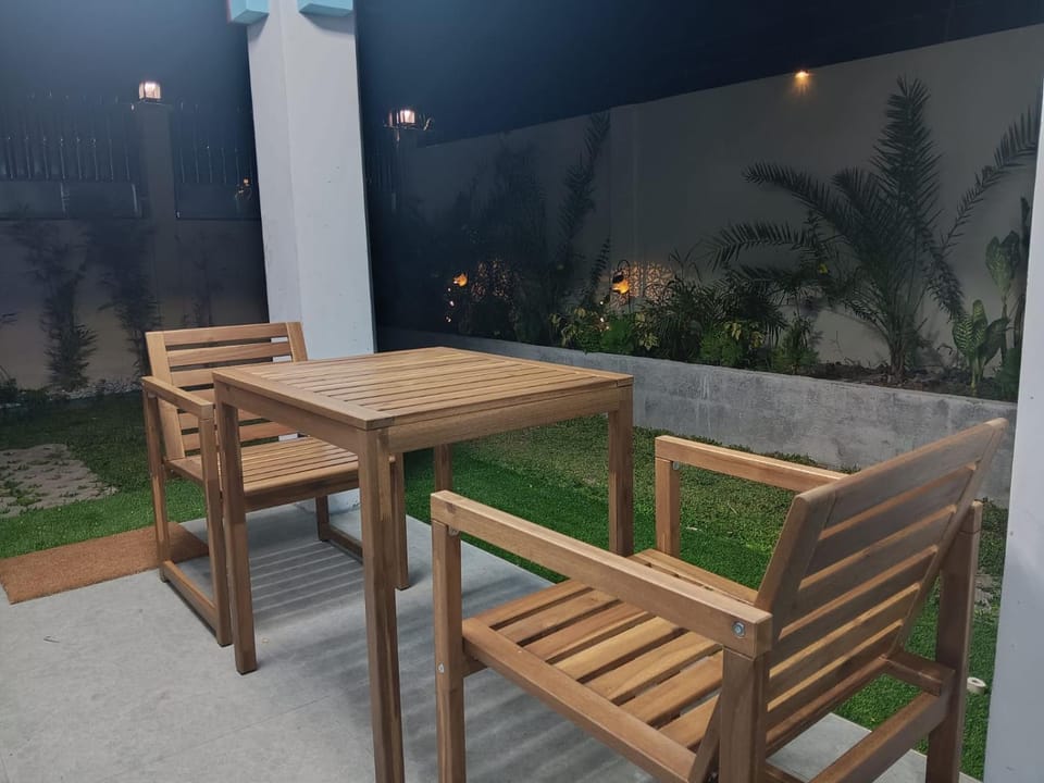 Hidden Koi Staycation Hostel in Subic