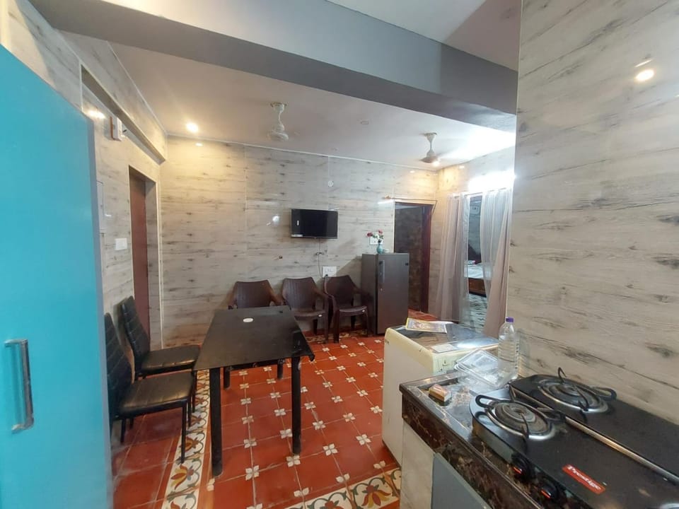 Emerald Mansion Apartment in Tamil Nadu