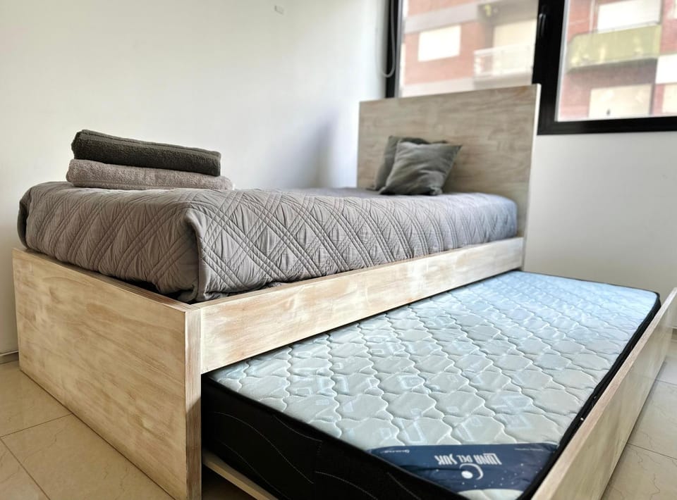 Moderno Dos Ambientes Zona Guemes y Playa Torreon Apartment in Mar del Plata