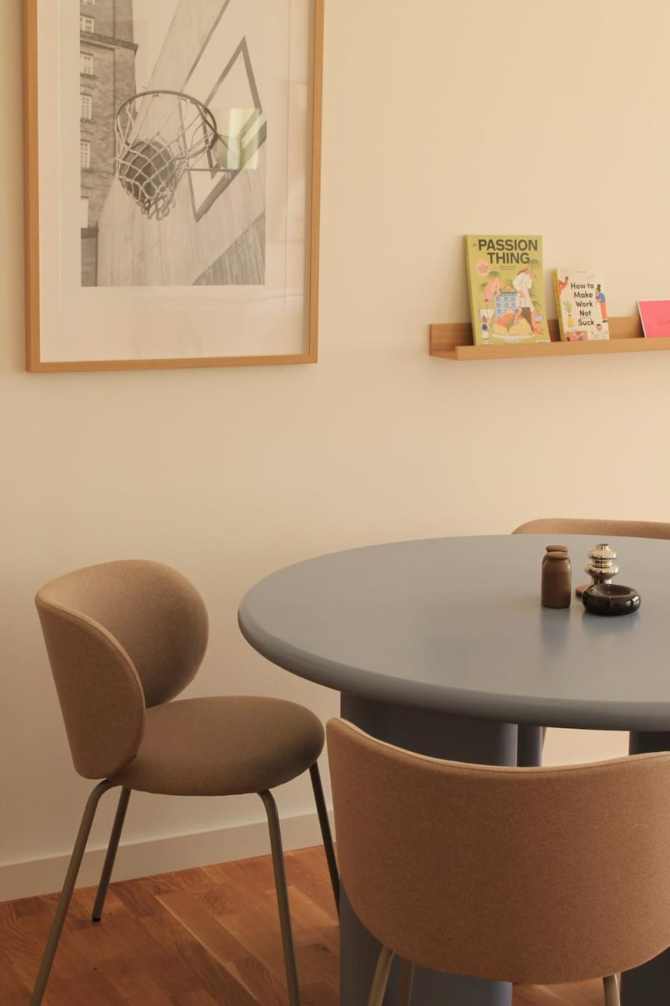 Seating area, Dining area