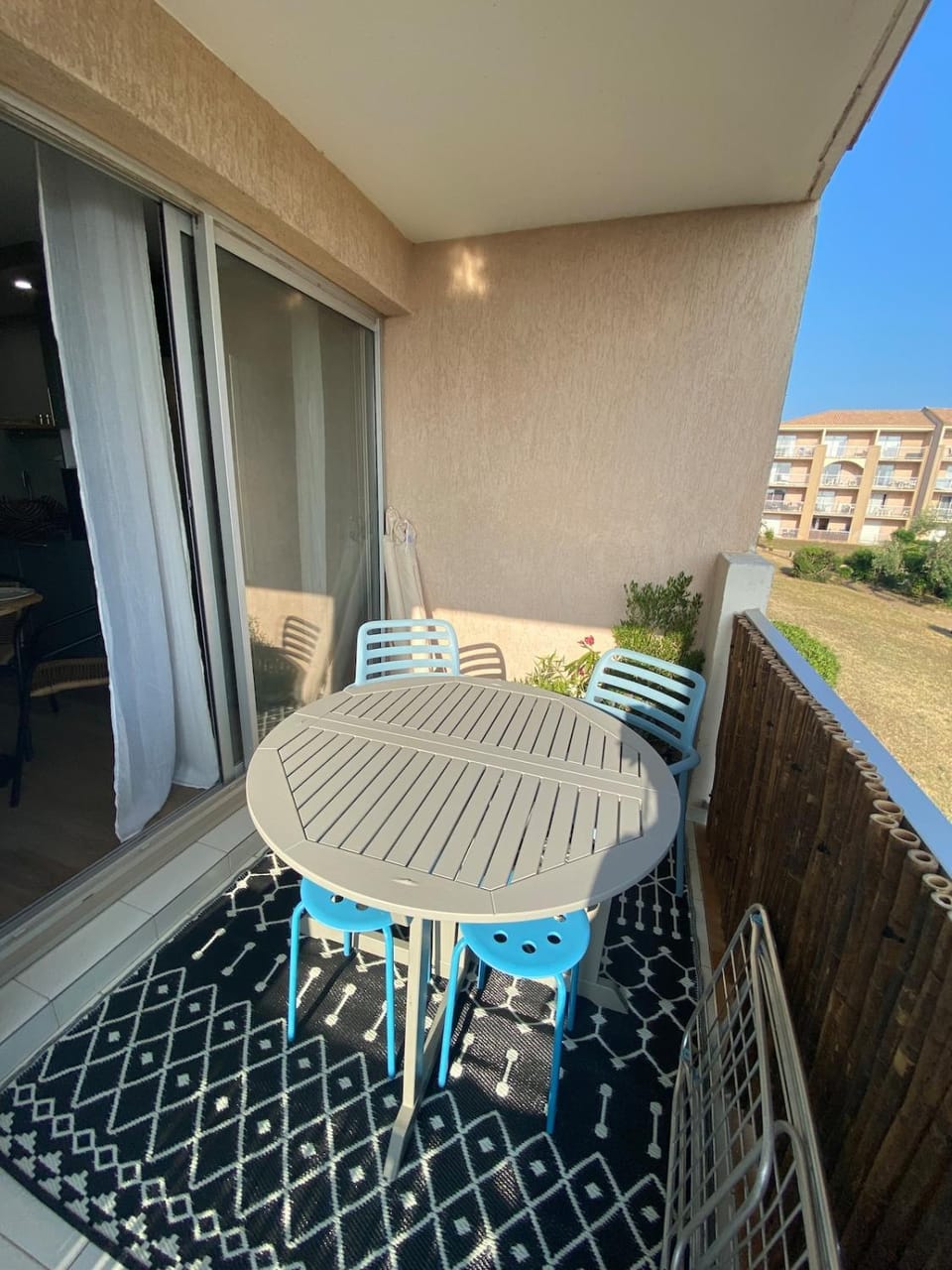 Balcony/Terrace, Dining area