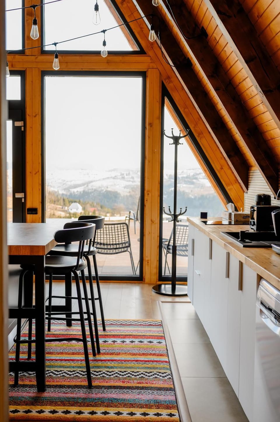 Kitchen or kitchenette, Living room, Dining area