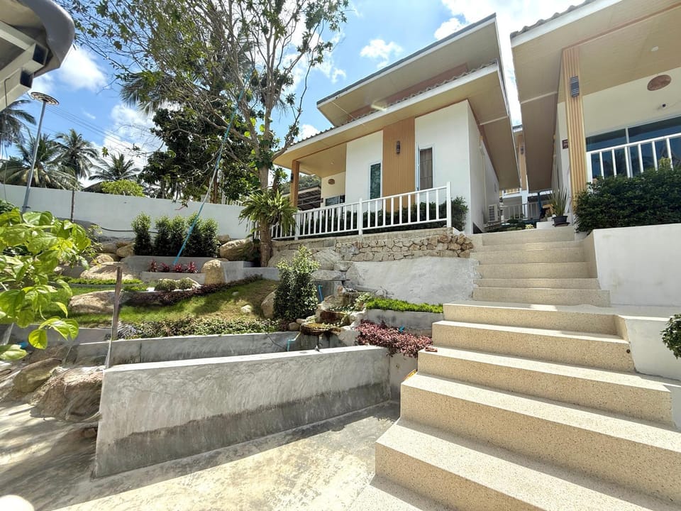 Montara villa Chaloklum Koh phangan Bed and Breakfast in Ban Tai