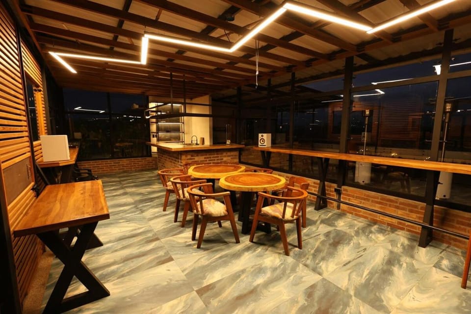 Two-Bedroom Executive Suite-Casa Pardo 4-7 Apartment in Bogota