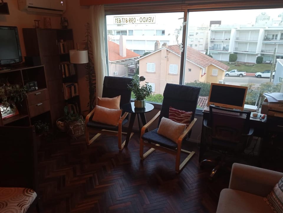 Oportunidad Punta del Este con luz y mar Apartment in Punta del Este