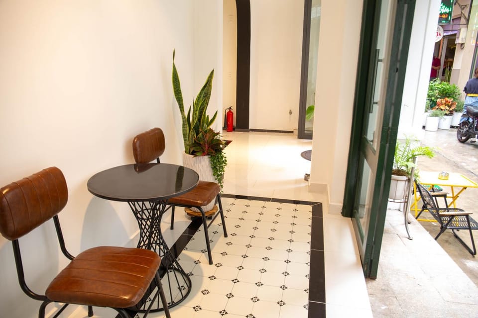 Seating area