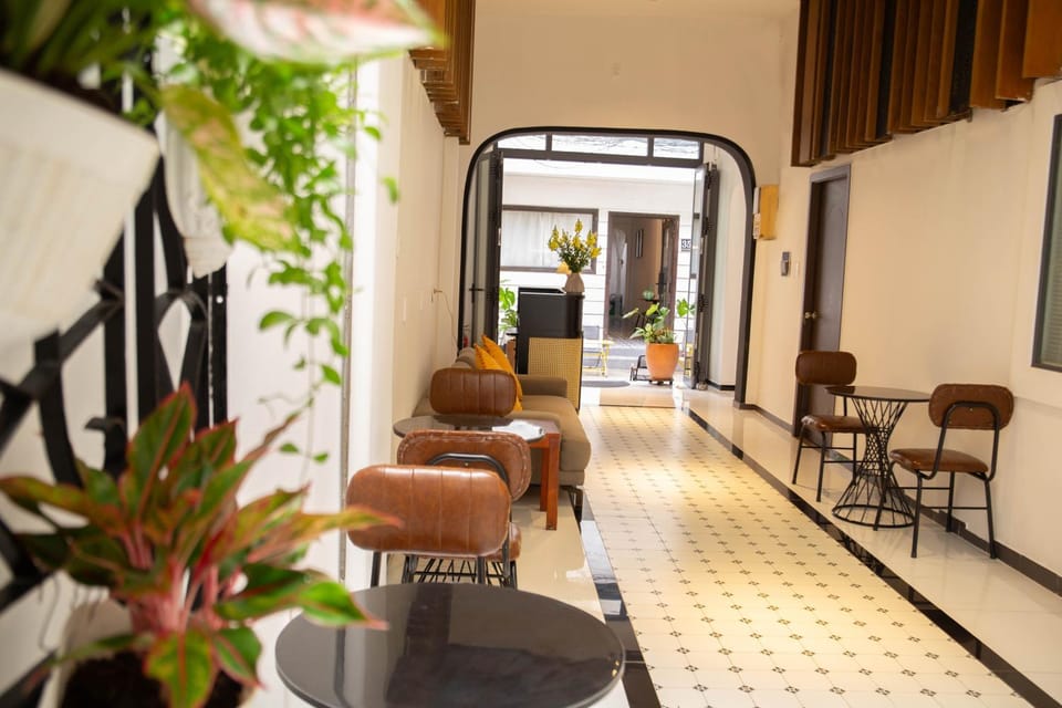 Lobby or reception, Seating area