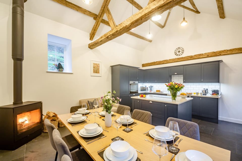Luxury Cottage near Dolgellau House in Ganllwyd