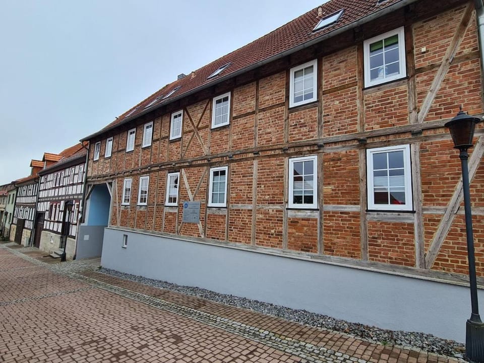 Property building, Street view