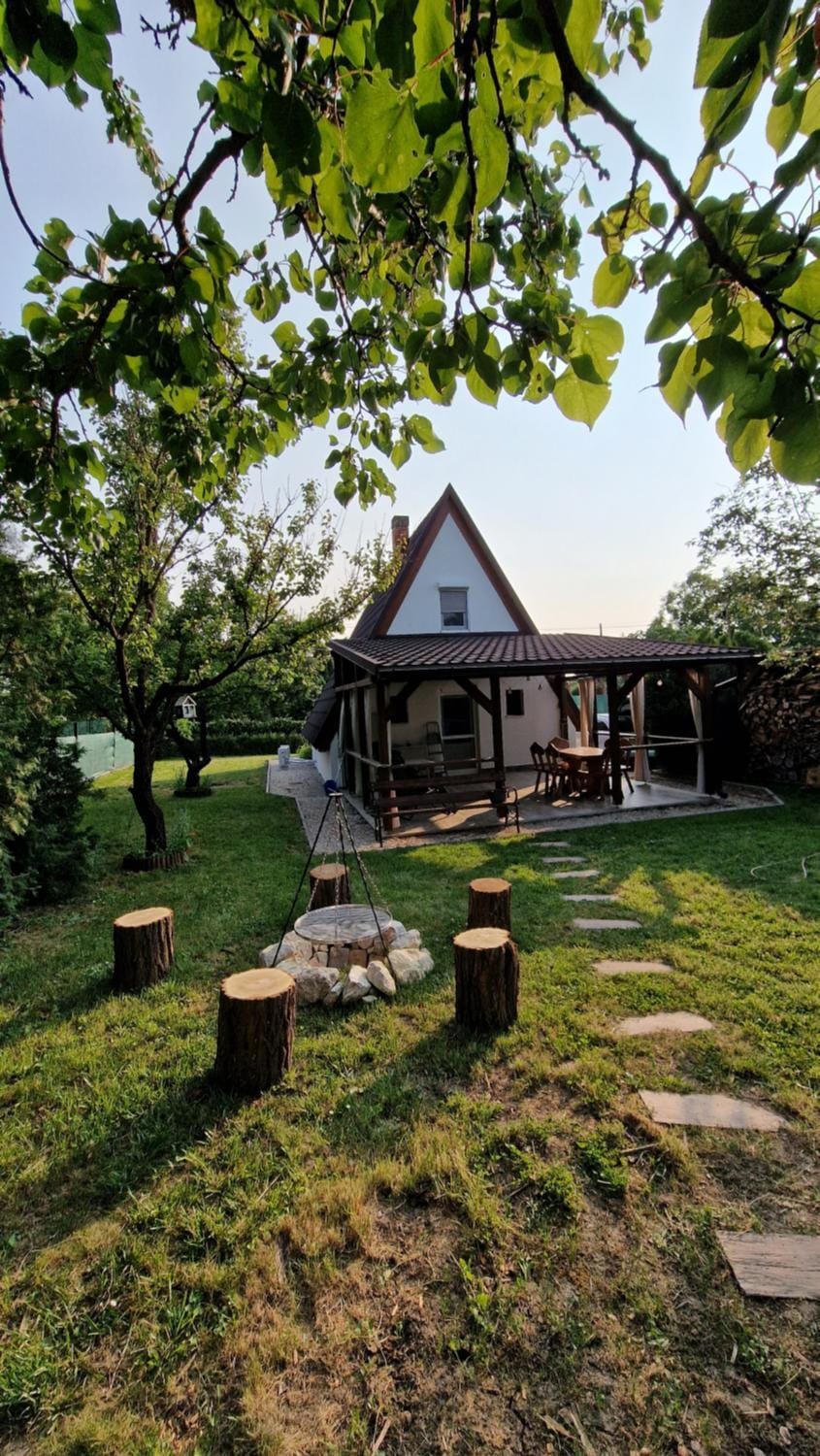 Velencei Odú Apartment in Hungary