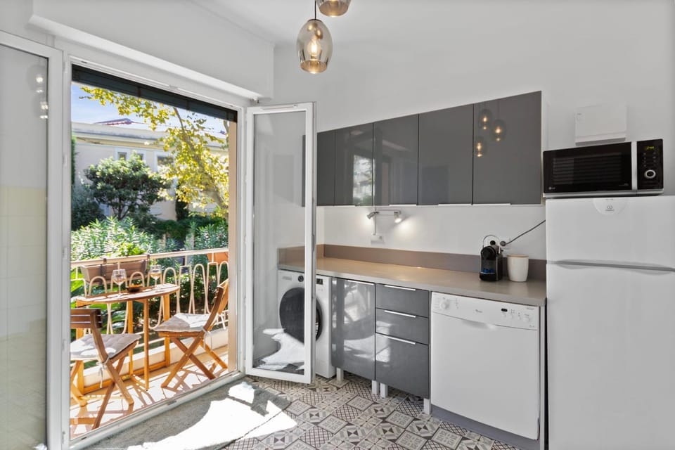 Le Tivoli - City Centre - Quiet - Spacious Apartment in Mougins
