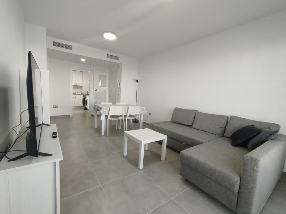 Velez Malaga 2 Dorm 4 Huésped Piscina Parking WiFi Apartment in Axarquía