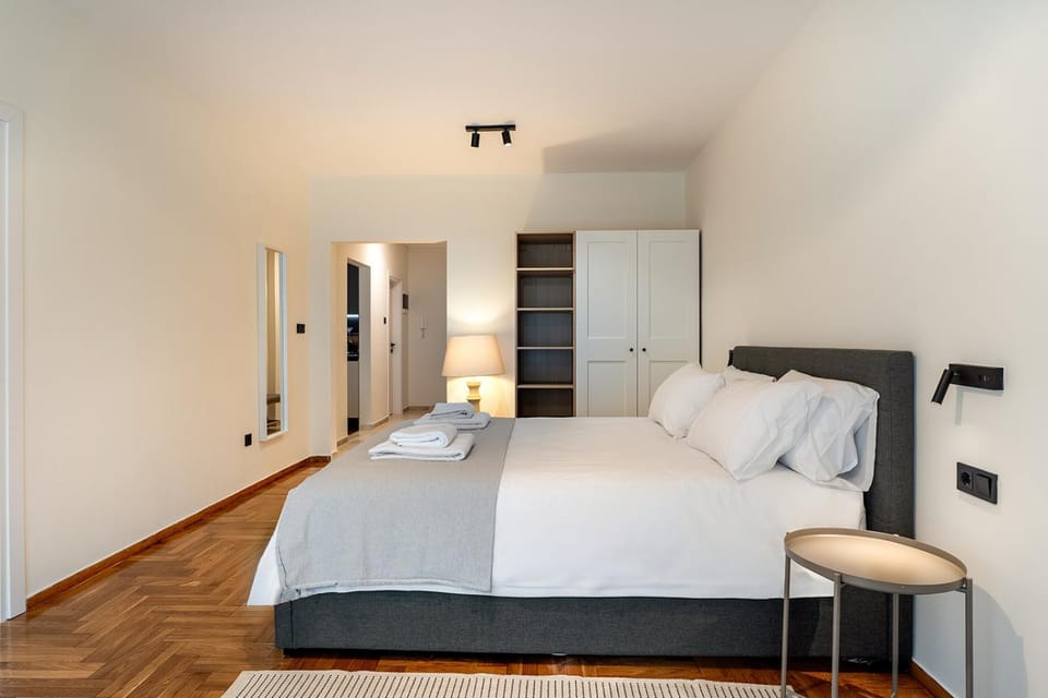 Bed, Bedroom, wardrobe
