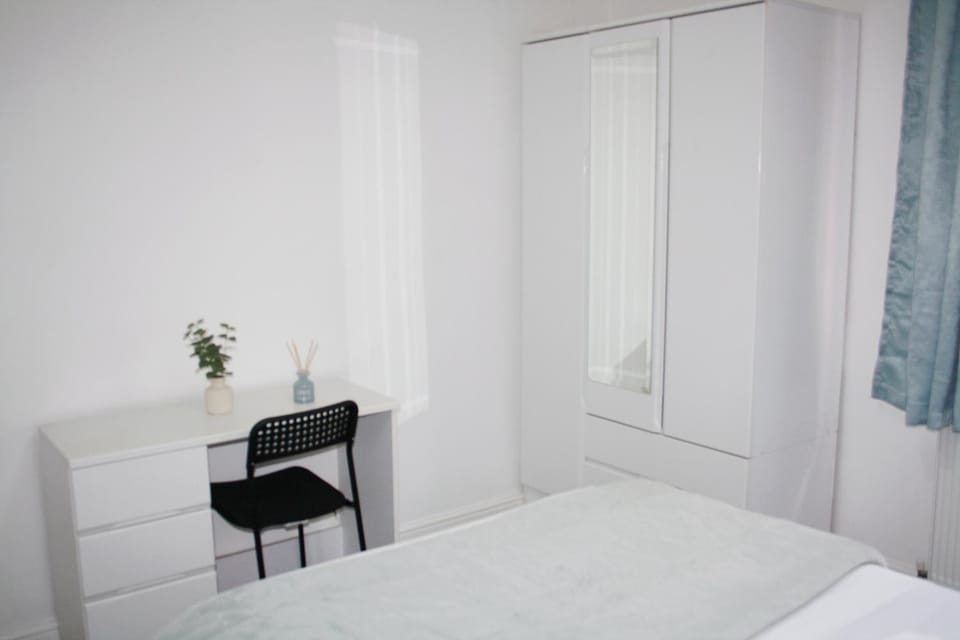 Your Home Away from home House in Nottingham