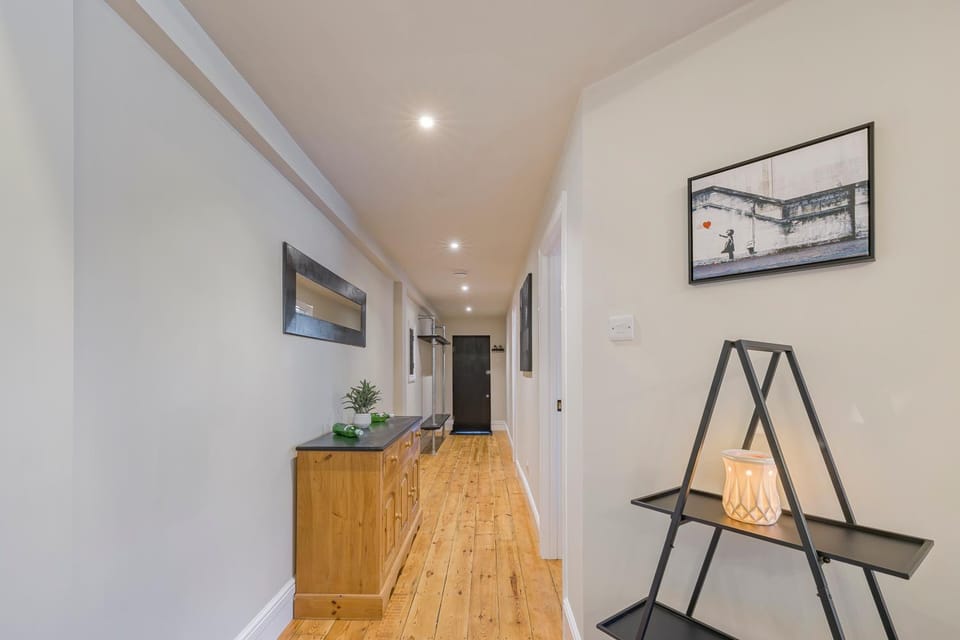 Stylish Two Bedroom Warehouse Apartment Apartment in London Borough of Southwark