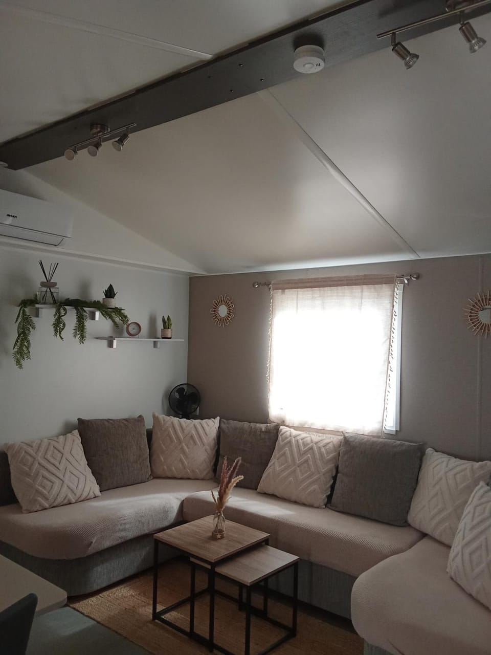 Cosy Mobile Home 6 personnes! direct plage Luxury tent in Catalonia