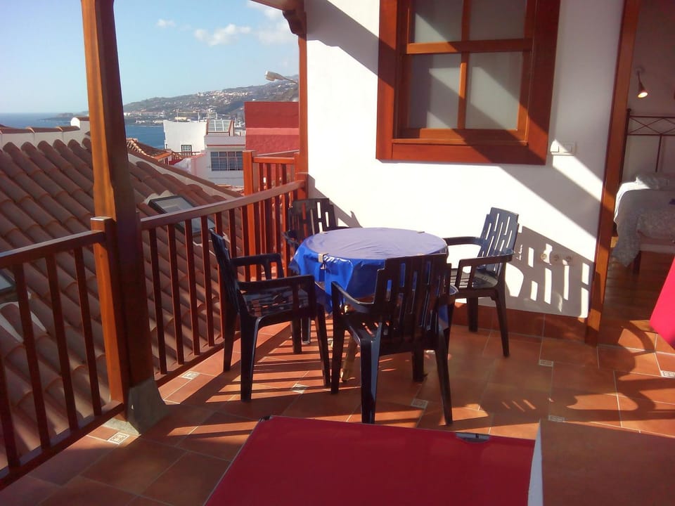 Balcony/Terrace, City view, Sea view