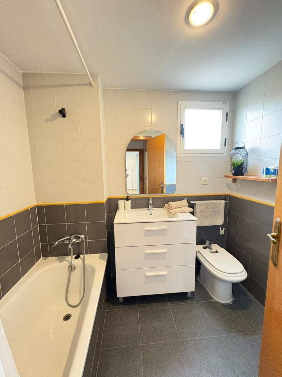 Toilet, Bathroom, Bath