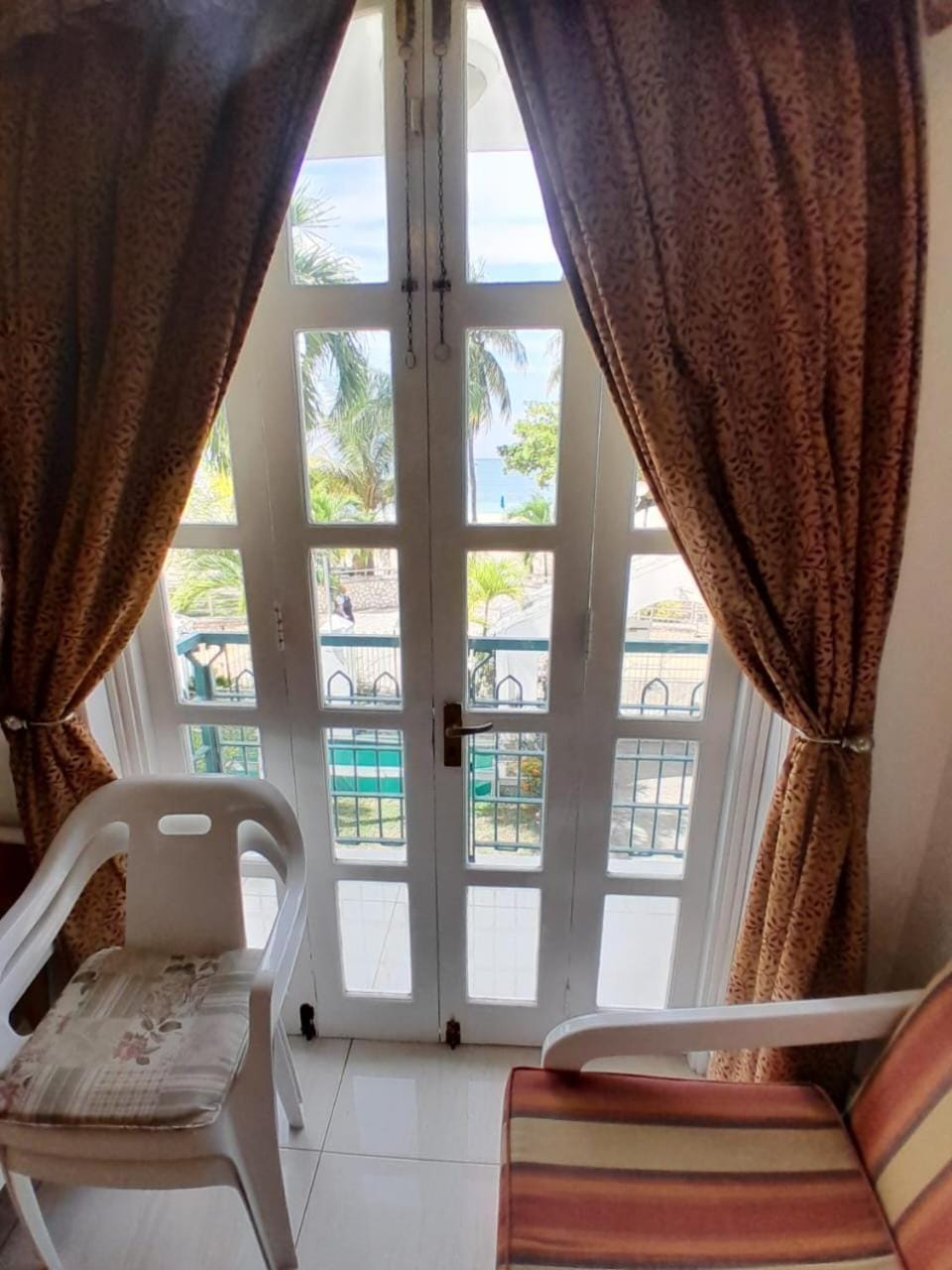 Beachview studio 17 Apartment in Ocho Rios