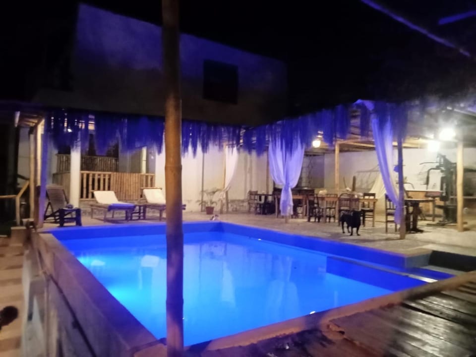 Swimming pool