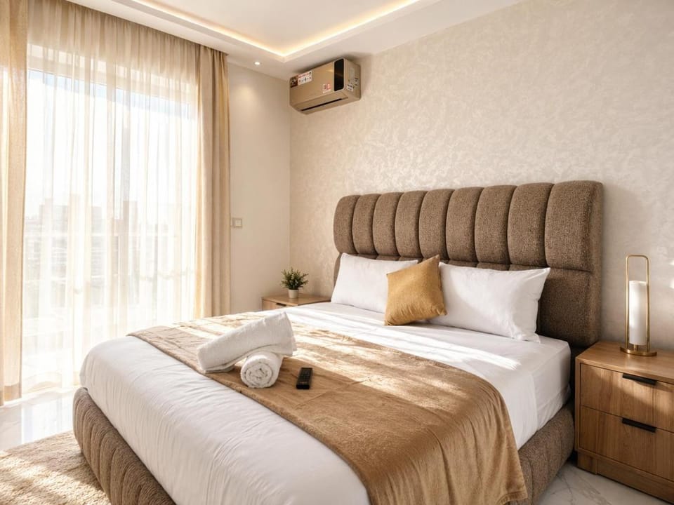 Bed, Photo of the whole room, Bedroom, towels, air conditioner