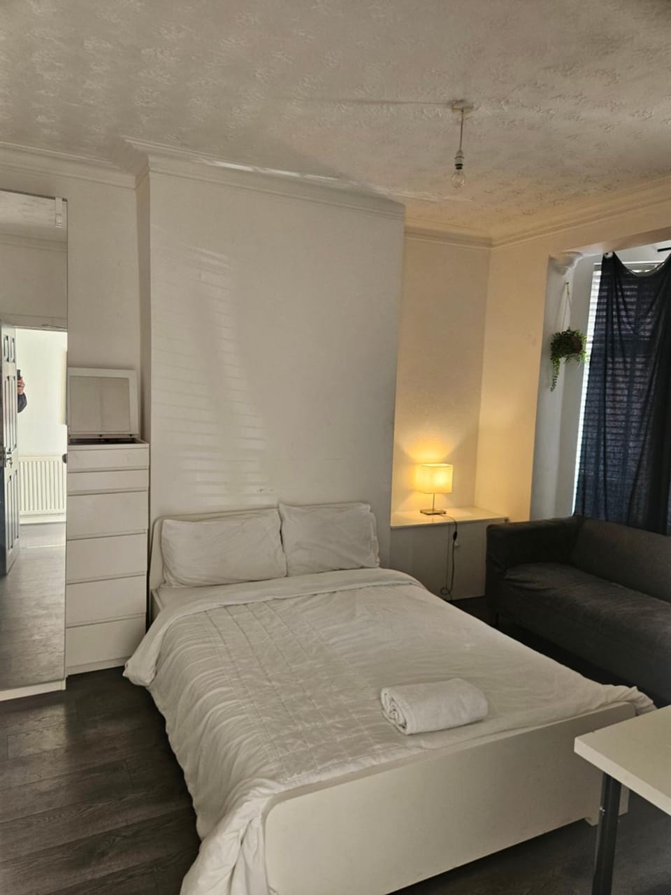 28 Decent Homes Vacation rental in Salford
