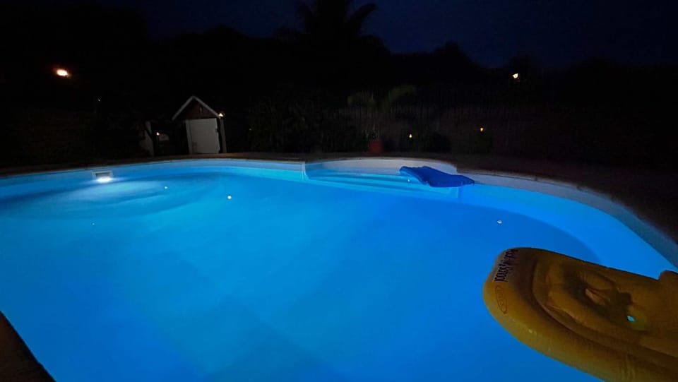 Night, Swimming pool