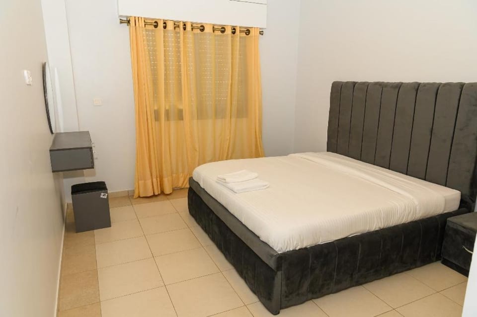 Chambre double lumineuse Apartment in Dakar