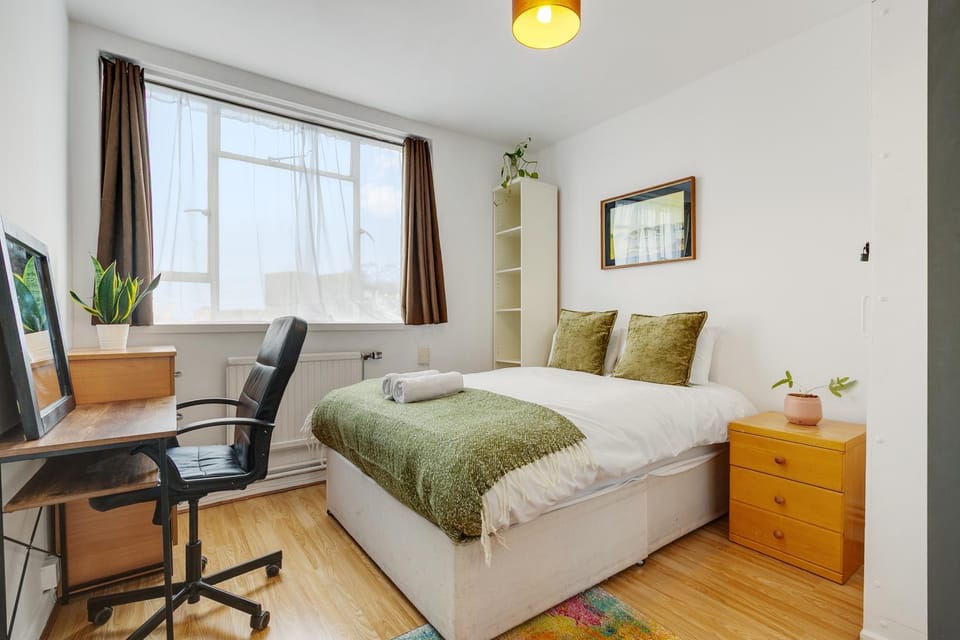 Zone 1 Spacious Serviced Apartment in Central London Apartment in London Borough of Islington