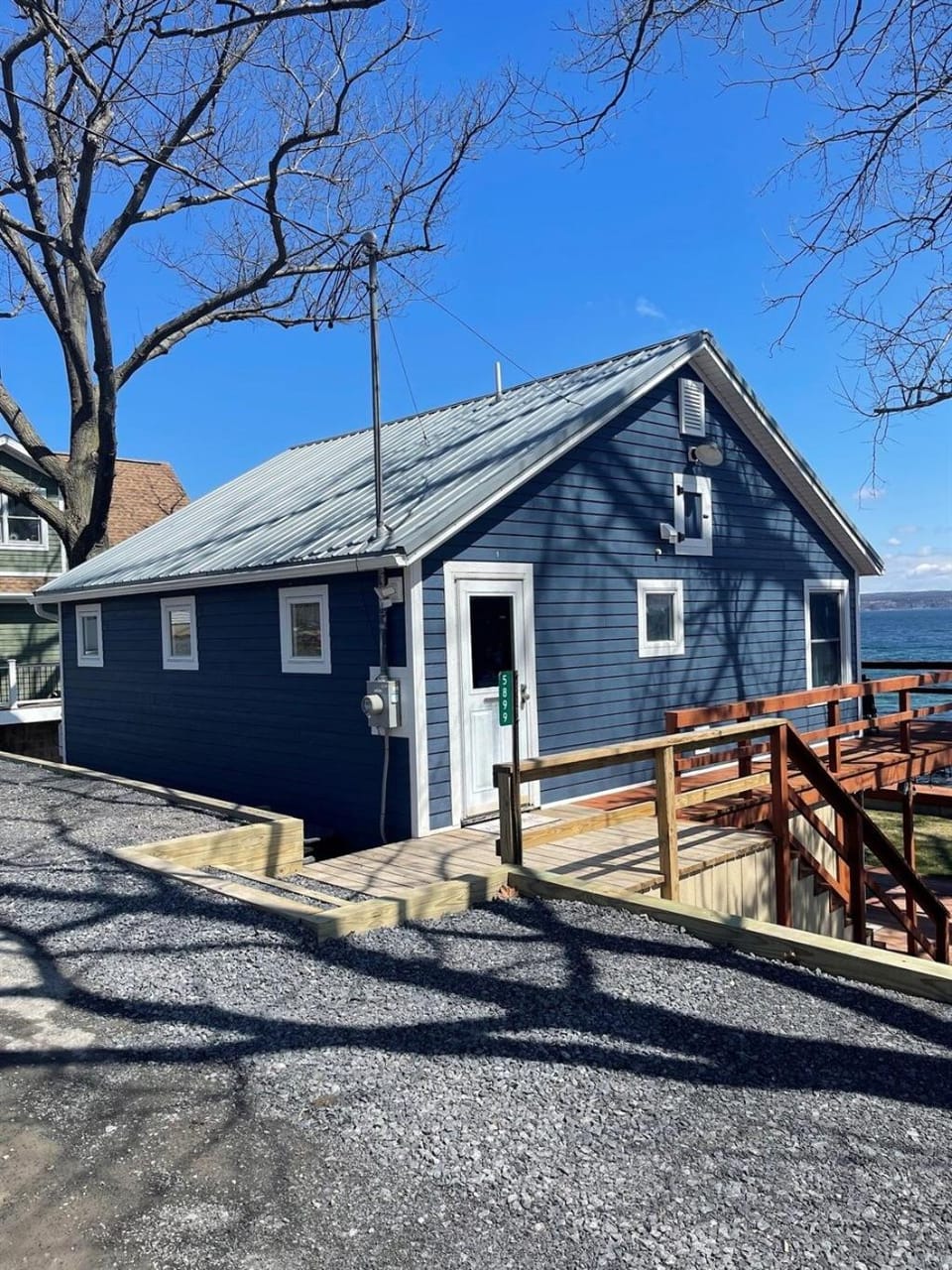 Property building, Day