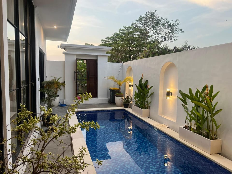 Sekar Sandat Villa Villa in North Kuta