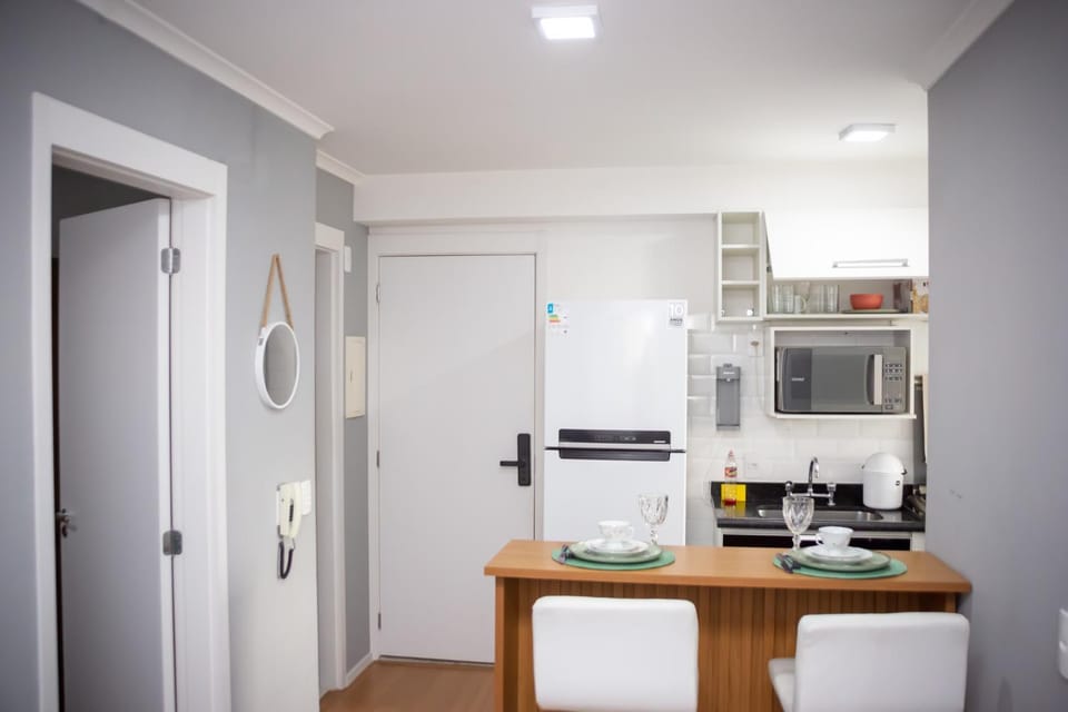 Cozy and Practical 5 Min from Airport Apartment in Guarulhos