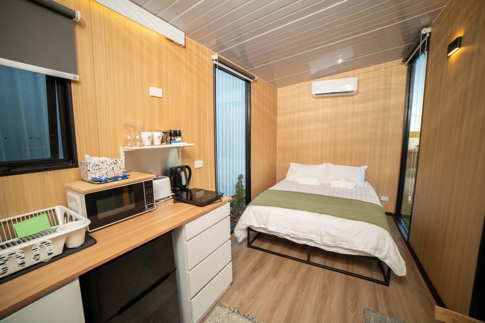 The Orchard View by Tiny Away House in Canobolas