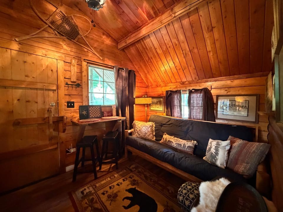 The Raven House in Cosby