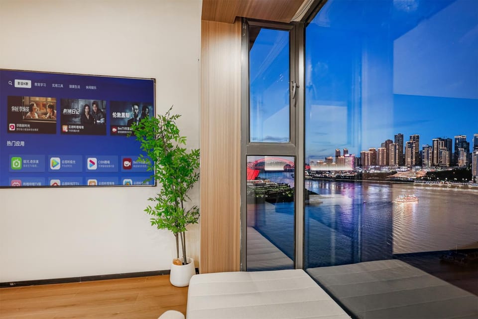 Deptour River Merge Panorama Grand Suite -Chaotianmen & Hongya Cave Apartment in China