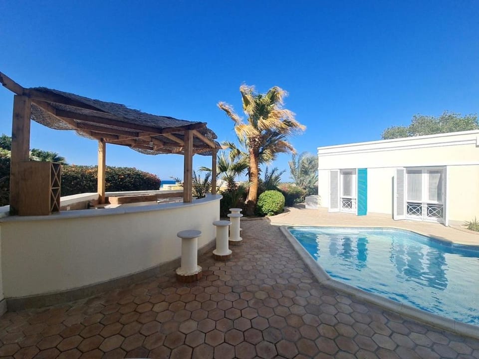 Hillside 4BR Villa, El Gouna Getaway Apartment in Hurghada