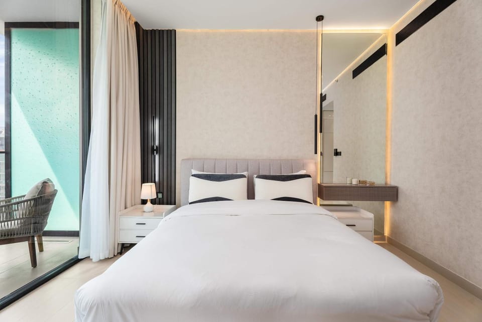Cozy Brand-New Studio w Balcony in JVC Apartment in Dubai